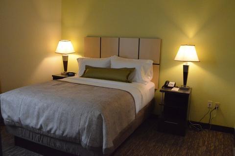Candlewood Suites Harlingen By Ihg Экстерьер фото